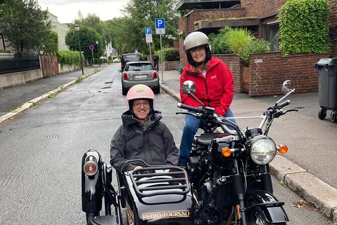 2hr Retro Motorcycle Sidecar Oslo Highlights Tour - Stortinget and Karl Johans Gate: Parliament and picture-perfect downtown