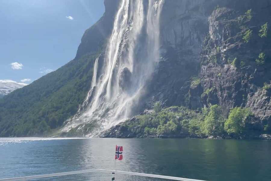 Ålesund to Geiranger Fjord Boat Tour with Return Bus Tour - Where the Tour Starts in Ålesund (And How to Find It Fast)