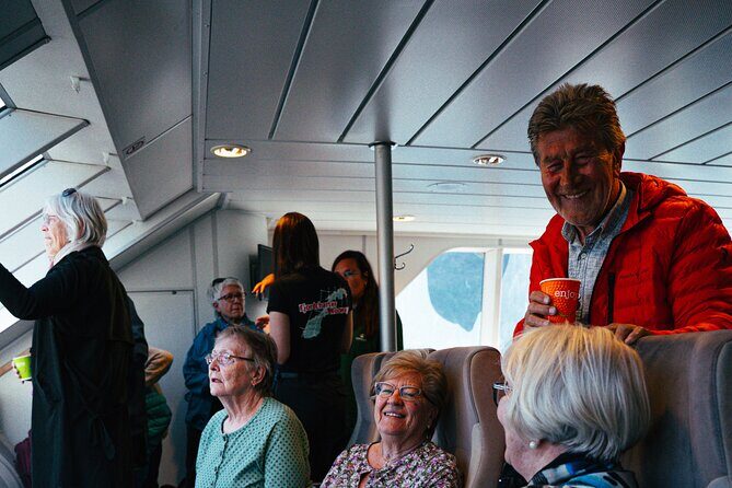 Bergen: Mostraumen Fjord Cruise with Local Guide - Modalen photo stop: what you do with the last stretch