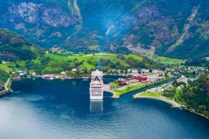 Bergen to Flam "The King of Fjords" One-Way or Round-Trip Cruise Ticket - Sognefjord by boat: why this stretch of Norway feels so huge