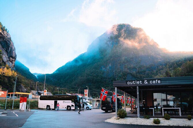 Bergen: UNESCO Fjord Cruise, Flåm & Stegastein - Incl. Lunch - Price and value check: is $304 worth it?