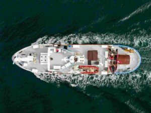 From Tromsø: Northern Lights Cruise on a Cozy Vintage Vessel - Full Steam Tromsø Museum: the 19:00 briefing that makes your eyes sharper
