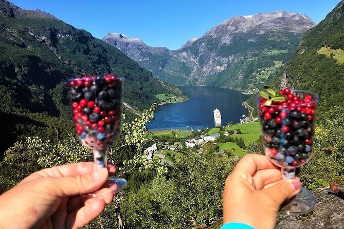 Geiranger by Royal route, 5 hours with visiting a high-mountain farm - Key Points You’ll Care About