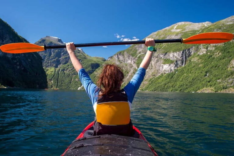 Geiranger: Guided Kayak Tour in Geiranger Fjord - Skagevika and the Gjaerdefossen Waterfall Moment