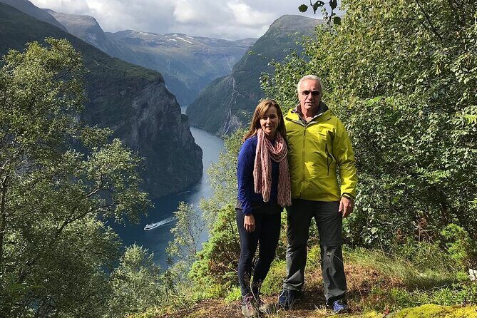 Geiranger Shore Excursion: Mt. Dalsnibba and Eagle Road - Stop 1 to Stop 2: Flydalsjuvet gorge gives you the first fjord punch