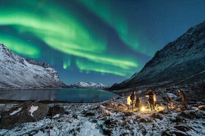 Northern Lights Hunt with The Green Adventure - photos included - Aurora photography support: professional results, plus help in the moment