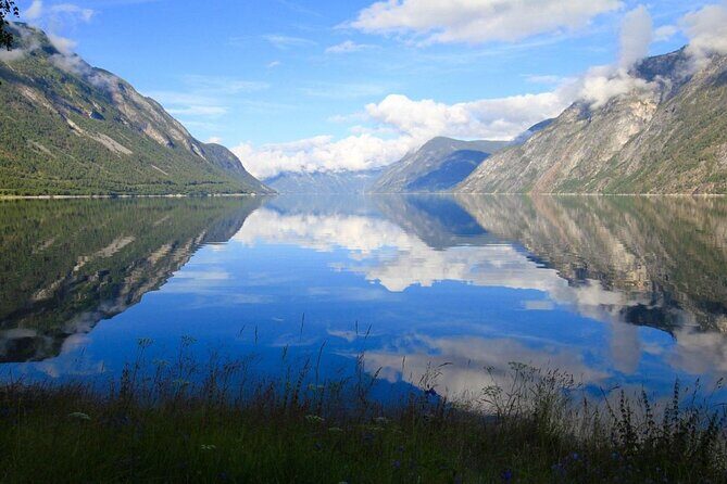 Oslo To Sognefjord Private Full Day Roundtrip Including Flam Railway - Oslo to Sognefjord by Private Car, Boat, and Flåm Railway