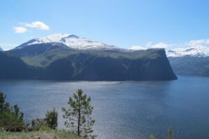 Trollstigen, The Land Of The Trolls - Mini-Van Comfort and Small Group Energy on the Road