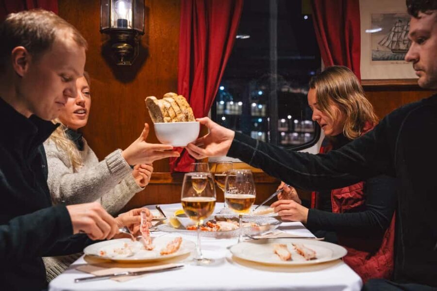 Tromsø: Arctic king crab cruise with self-captured lunch - Timeline and pacing: why the 09:30–14:30 flow matters