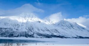 Tromsø: Arctic Landscape and Fjord Tour with Snacks - Eidvegen 298: The First Photo Stop Where the Fjord View Starts to Click