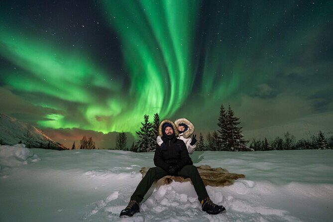 Tromsø: Aurora Magic Northern Lights Tour with Photos - Key Things That Make This Tour Work Well