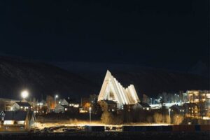 Tromso Electric Northern Lights Cruise - Meeting at Brim Explorer on Kaigata: Timing and getting settled fast
