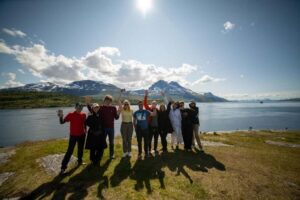 Tromsø: Fjord Adventure with Lunch and Photos - The Route: Kvaløya’s Photo Rhythm, Sommarøy’s Coastline, Hillesøy’s Lunch Break