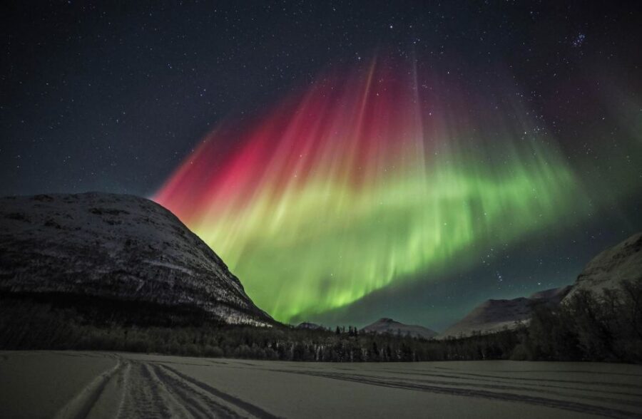 Tromsø: Northern Lights Photography Tour - Camp Setup and Warm Breaks: Thermal Suits Plus Campfire Comfort