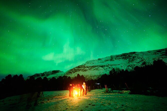 TROMSO | NORTHERN LIGHTS PIONEERS | Photos included - Comfort Tools That Actually Matter: Thermal Suits, Hot Drinks, and Warm Waiting